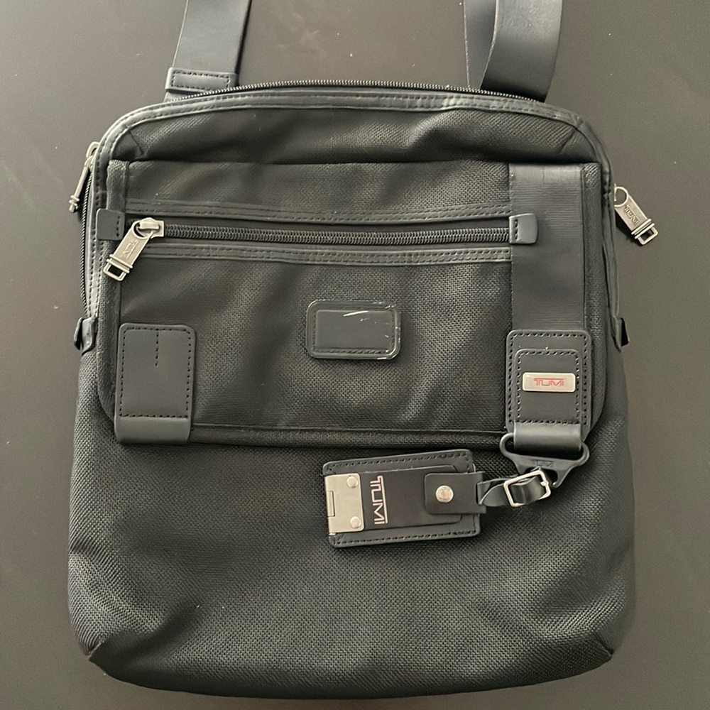 TUMI Alpha Bravo 22301DH Shoulder Bag
